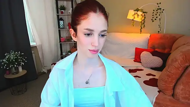 Snapshot of ChristinaConteeree chatting on June 2026 10:09:01 AM ChristinaConteeree online show from June 2026 10:09:01 AM