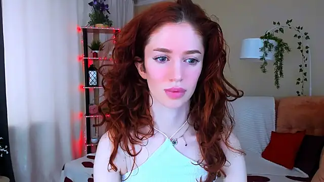 Snapshot of ChristinaConteeree chatting on July 2026 04:19:01 AM ChristinaConteeree online show from July 2026 04:19:01 AM