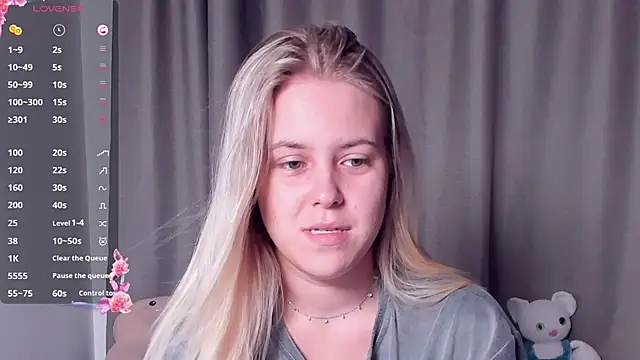 AngelAnty online show from September 2025 03:01:01 PM