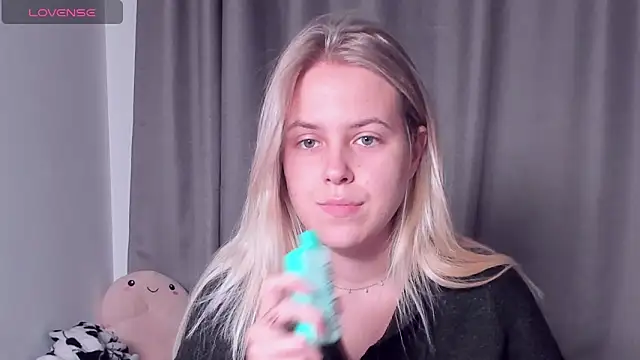 AngelAnty online show from September 2025 03:02:01 PM