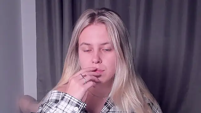 AngelAnty online show from October 2025 03:10:02 PM