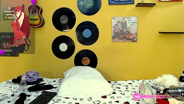 Snapshot of meisevil77 chatting on February 2026 02:30:01 AM meisevil77 online show from February 2026 02:30:01 AM