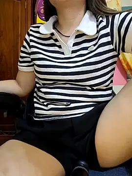 Bee sweet online show from September 2025 04:18:01 PM