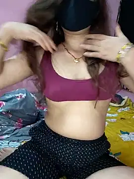 hiddennisha online show from April 2026 11:10:01 AM