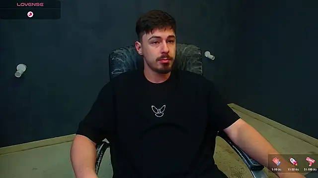 EnzoRace online show from November 2025 05:35:02 AM