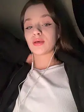 KittyQueeny online show from October 2025 02:09:01 PM