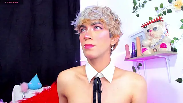 Cooperrosscute233 online show from October 2025 05:57:02 PM