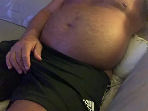 Snapshot of Freddiefirefly chatting on February 2026 06:33:02 PM Freddiefirefly online show from February 2026 06:33:02 PM