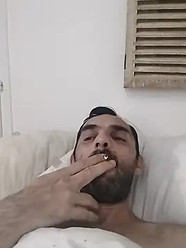 hotmen83 online show from October 2025 08:50:02 PM