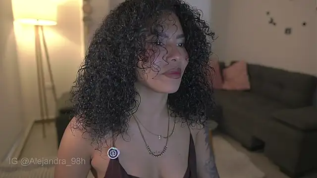 Snapshot of kyria_1 chatting on November 2025 10:30:02 PM kyria 1 online show from November 2025 10:30:02 PM