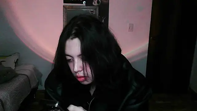 Snapshot of Deny__v chatting on April 2026 02:45:02 AM Deny v online show from April 2026 02:45:02 AM