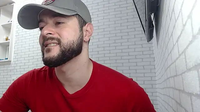 Snapshot of BombeiroHotx chatting on November 2025 09:28:01 PM BombeiroHotx online show from November 2025 09:28:01 PM