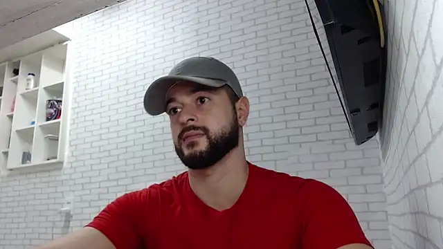 BombeiroHotx online show from May 2026 09:31:01 PM