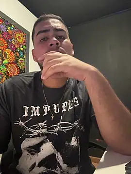 Yuber3 online show from December 2025 05:36:02 AM