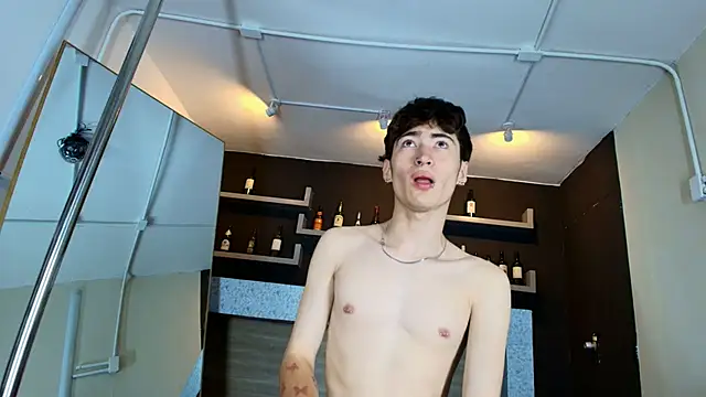  DantFox  online show from October 2025 08:29:02 PM