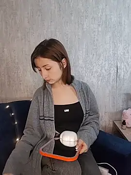 AriMonoban online show from February 2026 12:47:02 PM