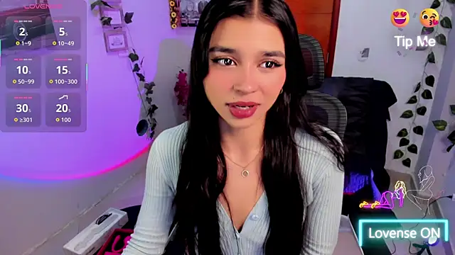 Elsa Pataky online show from December 2025 02:22:02 PM