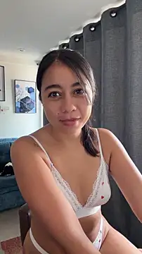 Lily June online show from April 2026 06:35:01 PM