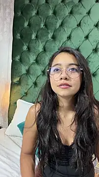 Snapshot of Lily_June chatting on May 2026 04:59:02 PM Lily June online show from May 2026 04:59:02 PM