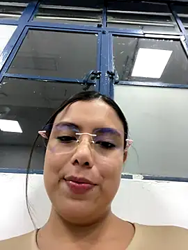 LICEET online show from September 2025 12:01:02 AM