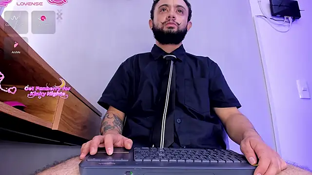 Noah devil  online show from December 2025 03:35:02 AM