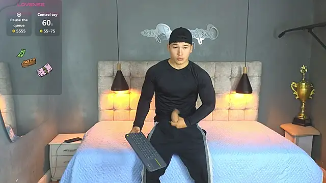 Snapshot of Horny_nick18 chatting on September 2025 01:22:01 PM Horny nick18 online show from September 2025 01:22:01 PM