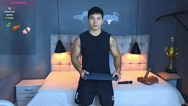 Snapshot of Horny_nick18 chatting on October 2025 12:04:02 PM Horny nick18 online show from October 2025 12:04:02 PM