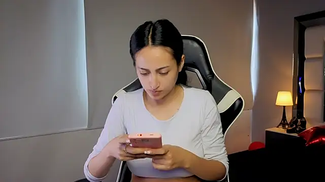 Adhara7 online show from February 2026 07:11:01 PM