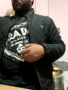 amitsharma7868 online show from December 2025 02:22:02 PM