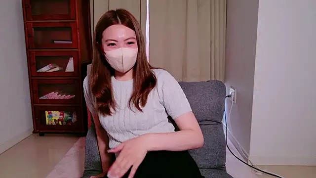 Snapshot of Fuwa_chan chatting on May 2026 07:05:01 AM Fuwa chan online show from May 2026 07:05:01 AM