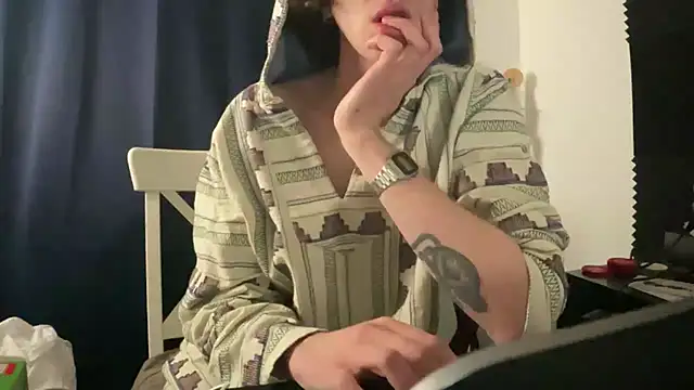 fakenshtbrah online show from December 2025 03:05:01 AM