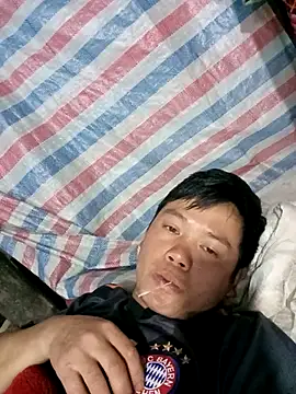 DungLuongg online show from March 2026 01:07:02 PM