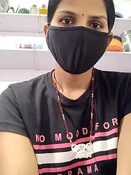 Snapshot of poojam93 chatting on September 2025 01:32:02 AM poojam93 online show from September 2025 01:32:02 AM