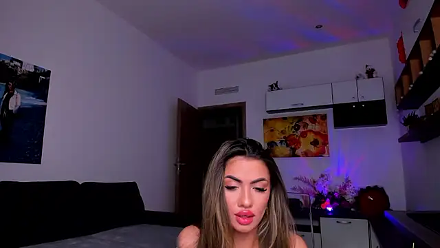 tina kart3r online show from March 2026 10:14:01 PM