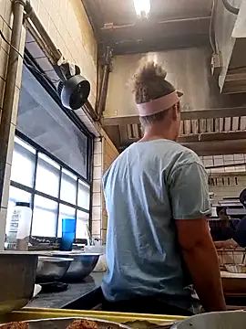 sarahkat86 online show from September 2025 09:15:02 PM