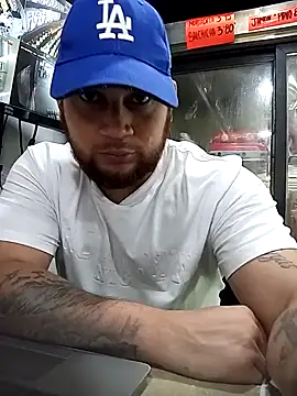 Catire10  online show from October 2025 02:18:01 PM