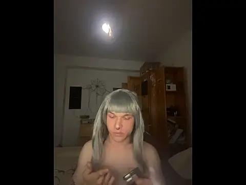 emilydee666 online show from March 2026 07:39:01 PM