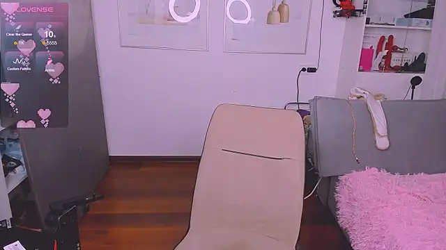 yoi mika online show from January 2026 09:06:02 PM