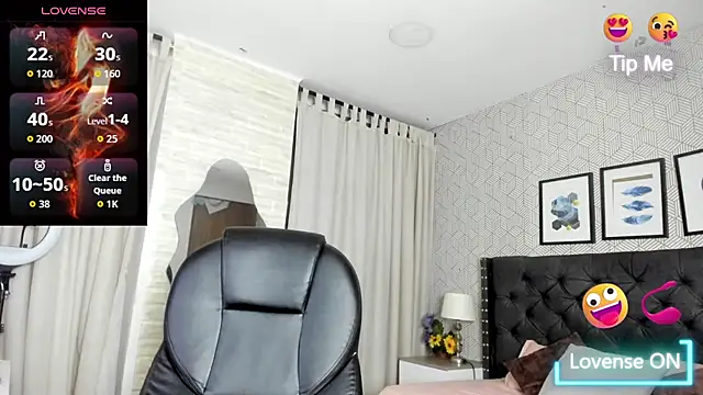 sweet  vanessa1 online show from September 2025 04:44:01 AM