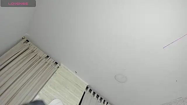 sweet  vanessa1 online show from December 2025 03:56:01 AM