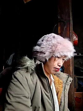 ngocngoc cute online show from November 2025 12:54:01 AM