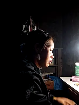 ngocngoc cute online show from December 2025 11:42:01 PM