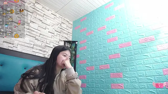 maily can online show from October 2025 12:35:01 PM