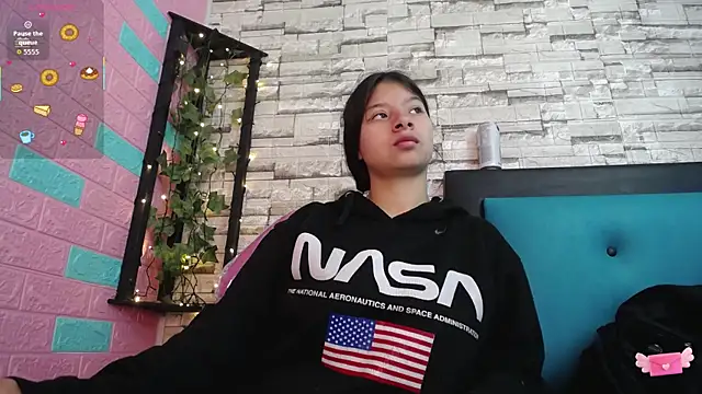 maily can online show from November 2025 01:11:01 PM