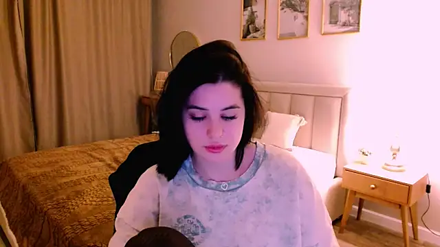 lil angel  online show from February 2026 03:47:02 AM