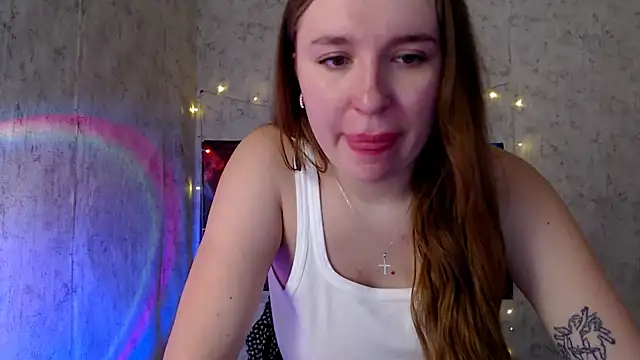 JuliaTopp  online show from February 2026 06:28:02 AM