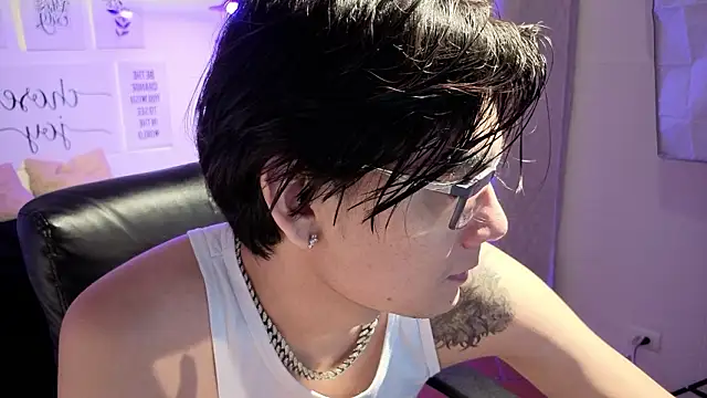 davoxer online show from March 2026 04:29:01 AM