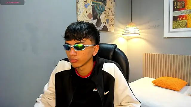 markbowie online show from March 2026 07:41:02 PM