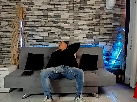 Masterblue hot online show from October 2025 08:20:02 PM