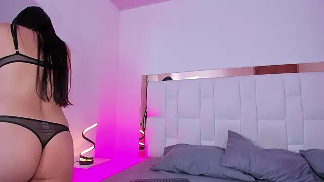 ZoeBarnett online show from February 2026 06:34:02 PM